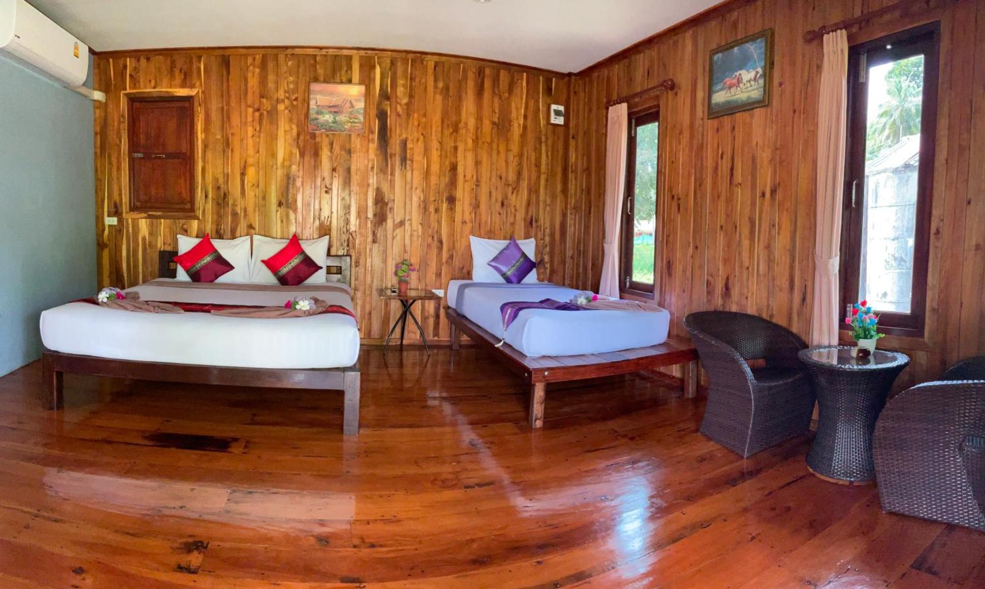 Kohjum Freedom Resort Koh Jum Exteriör bild
